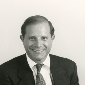 Phil Amato Headshot