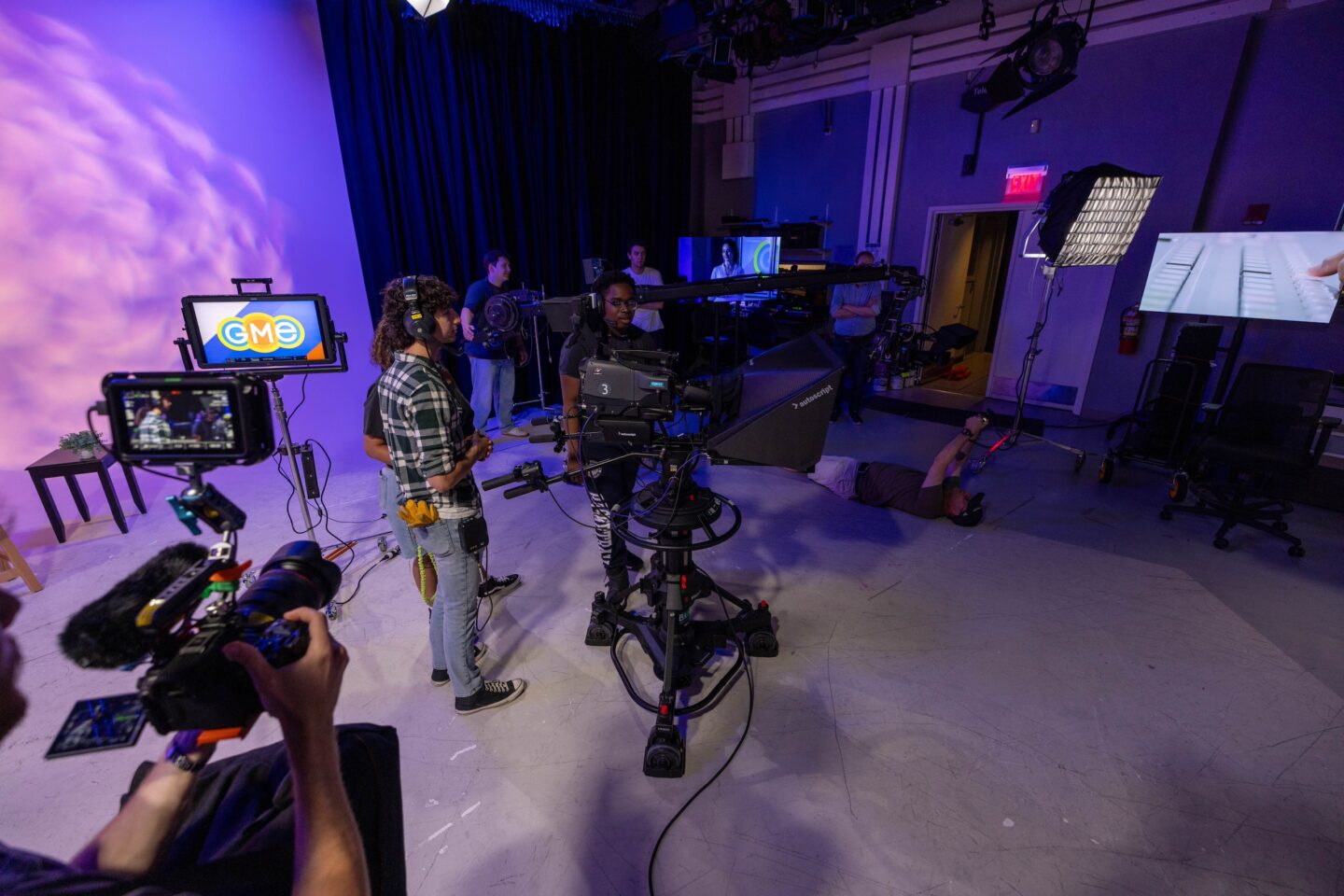 Students working with cameras in Tufte Studio