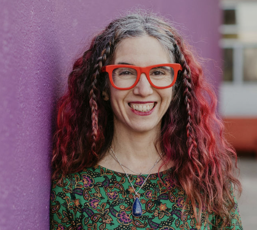 Dana Edell Headshot